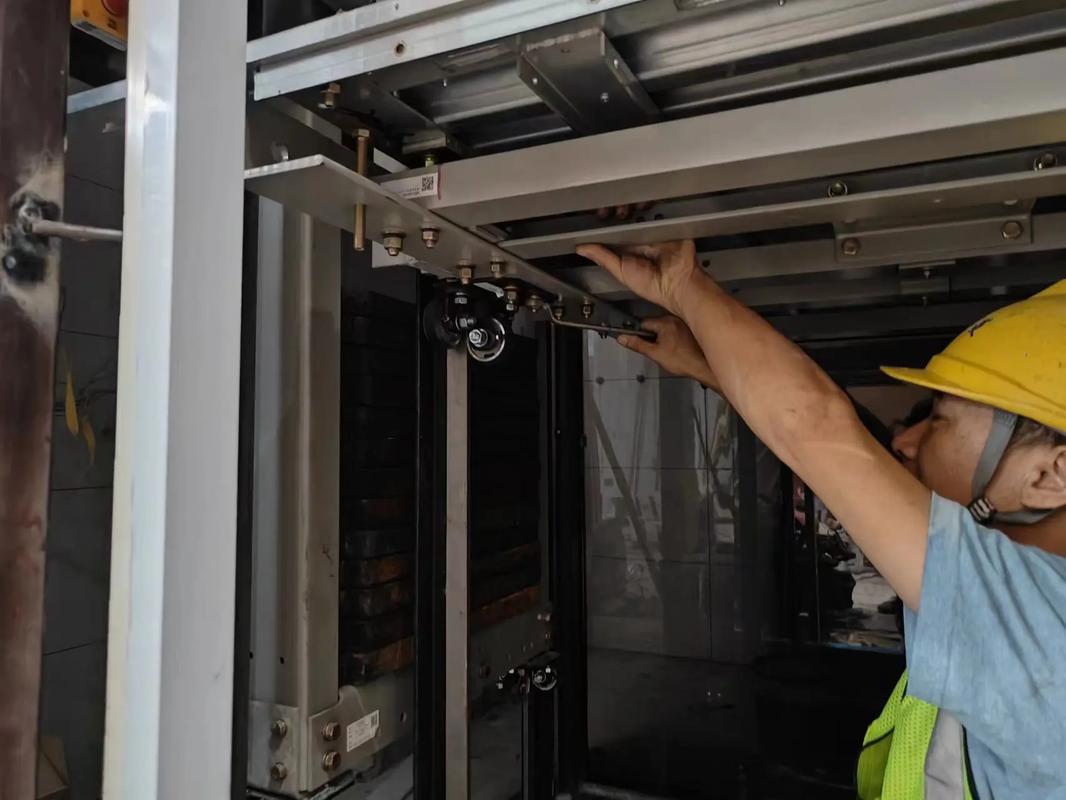 六层电梯安装要多少钱 六层电梯安装要多少钱