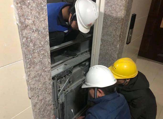 六楼装电梯费用需要多少钱 六楼装电梯费用需要多少钱