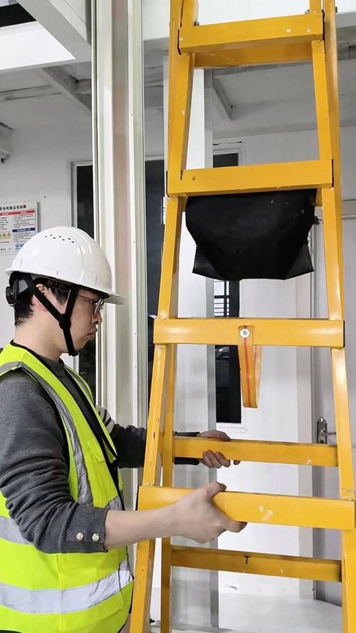 无线电梯监控如何安装,看完就明白了 无线电梯监控如何安装,看完就明白了