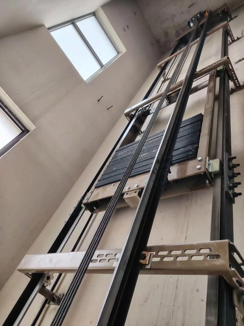 小区电梯维修责任归属 小区电梯维修责任归属